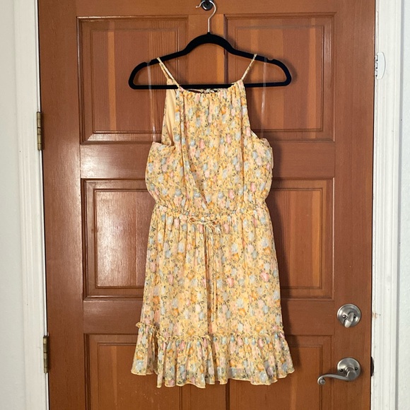 NWT All in Favor All in Yellow Floral Mini Dress - Picture 5 of 11